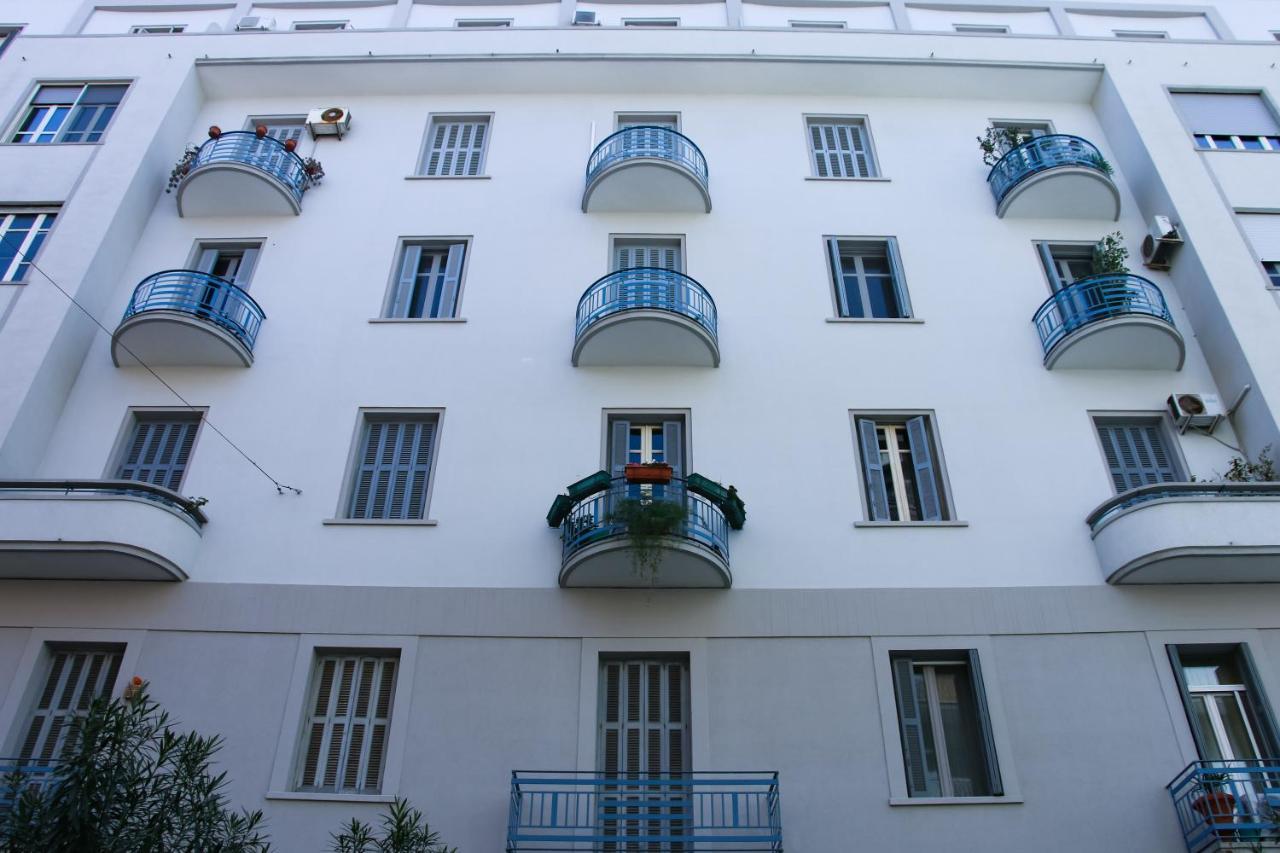 Putignani 210 Apartment Bari Exteriör bild