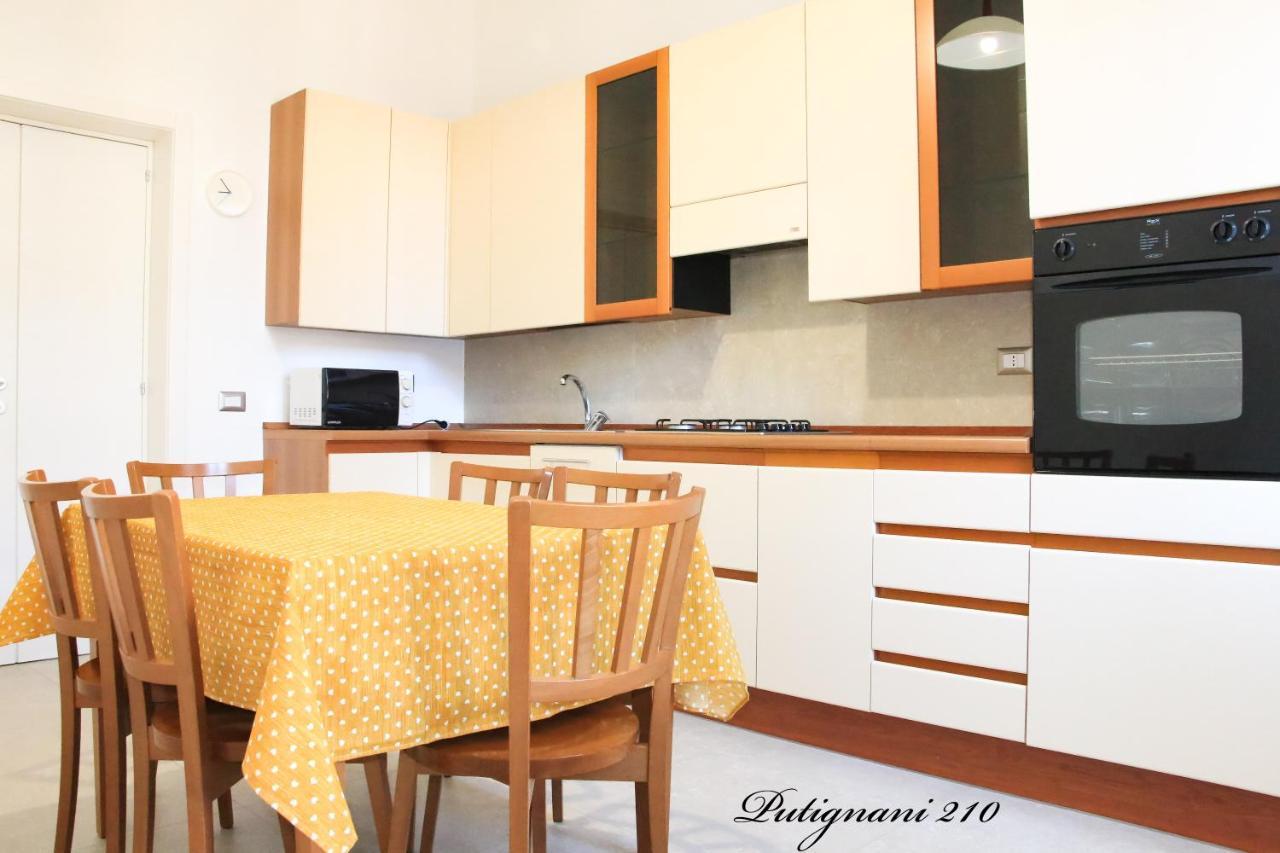 Putignani 210 Apartment Bari Exteriör bild